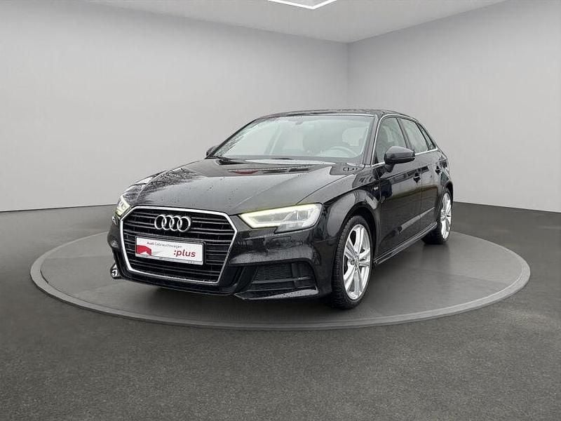 Gebraucht Audi A3 Sport 150 PS (110 kW) 2018 Schwarz Limousine