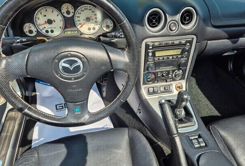 Gebraucht Mazda MX5 110 PS (80 kW) 2002 Silber Cabrio