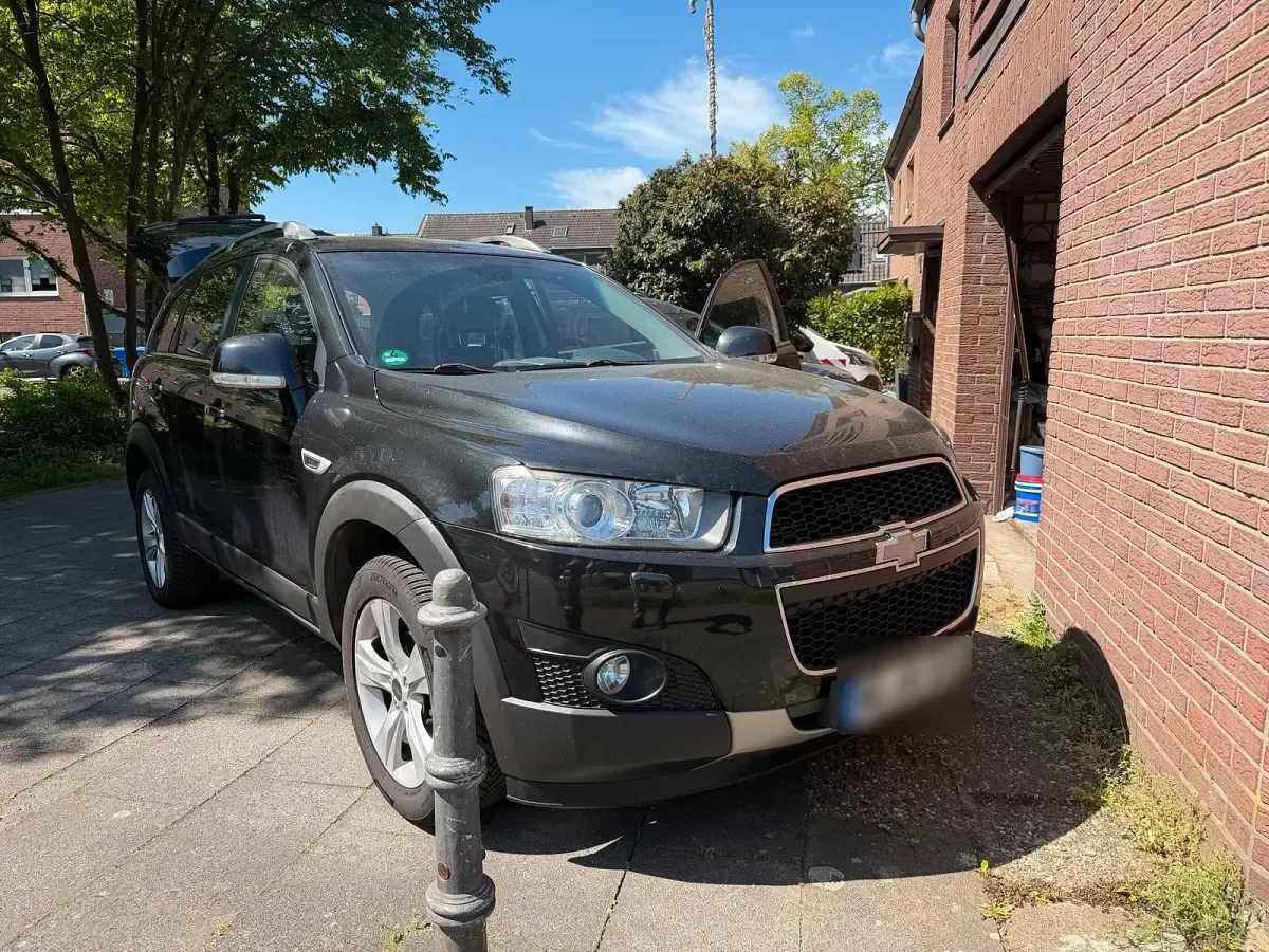 Gebraucht Chevrolet Captiva 163 PS (119 kW) 2012 Schwarz SUV