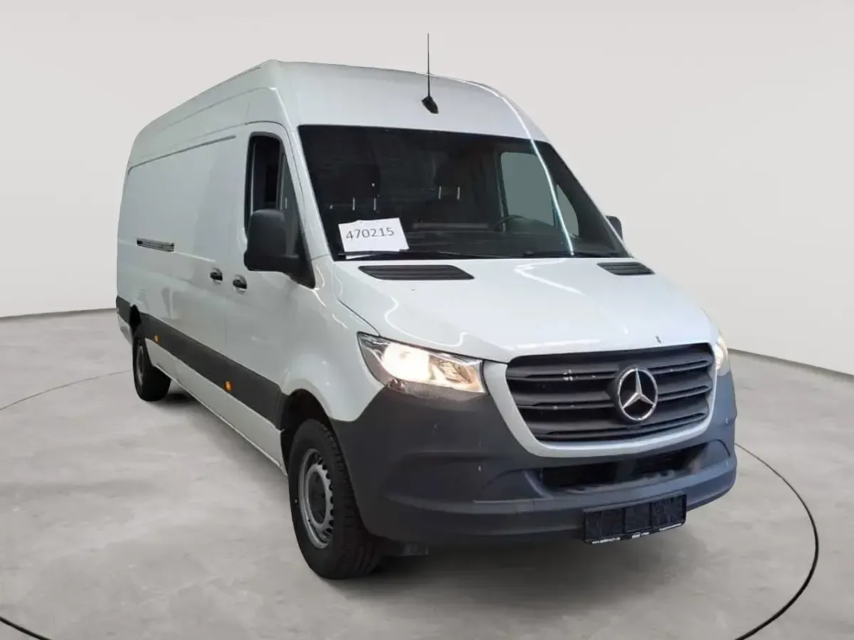 Gebraucht Mercedes Sprinter 170 PS (125 kW) 2024 Van