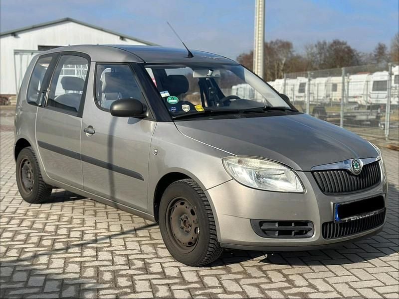 Gebraucht Skoda Roomster 84 PS (61 kW) 2008 Grau Van / Kleinbus
