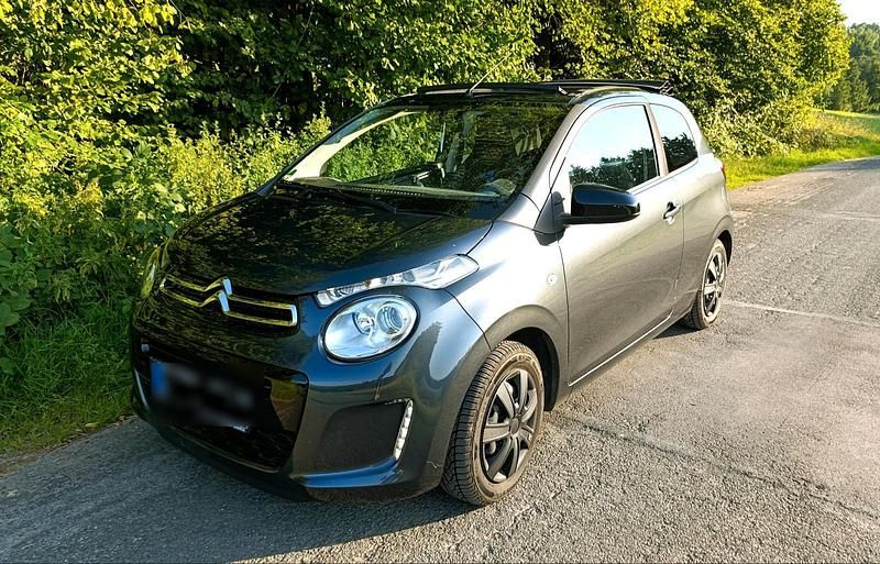 Grau Gebraucht 2019 Citroën C1 Shine Kleinwagen | 7.000 € (Guter Preis) - Bild 1/4