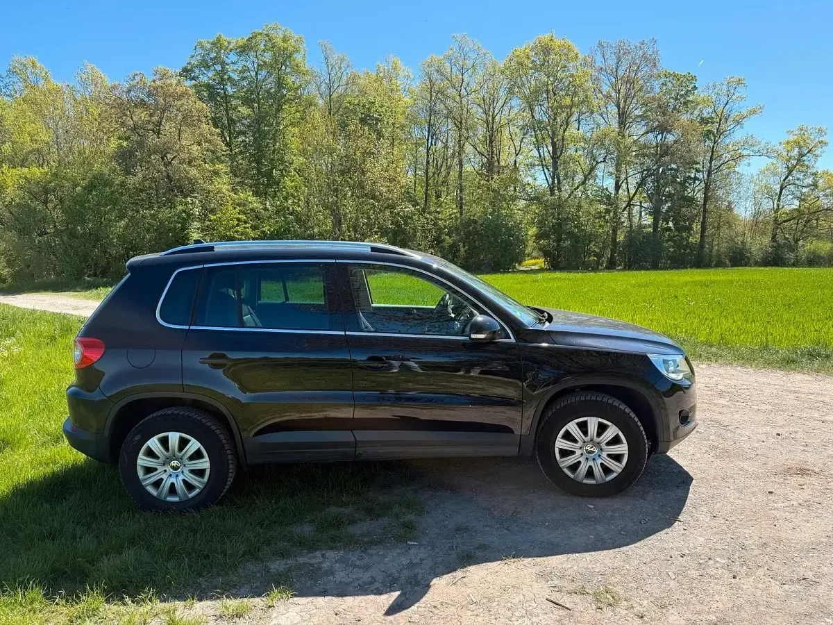 Gebraucht VW Tiguan 170 PS (125 kW) 2011 Schwarz SUV