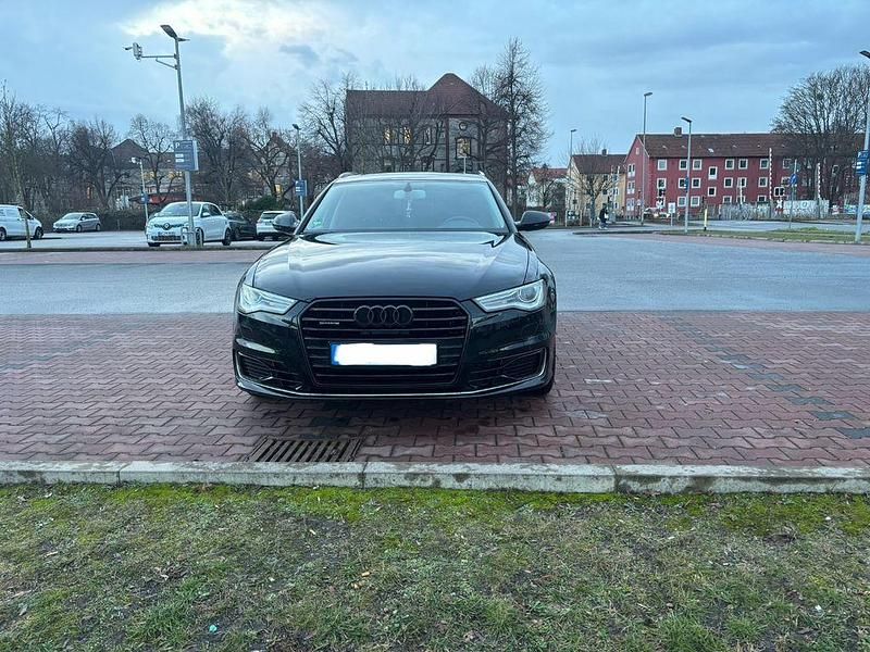 Gebraucht Audi A6 Sport 218 PS (160 kW) 2016 Schwarz Kombi
