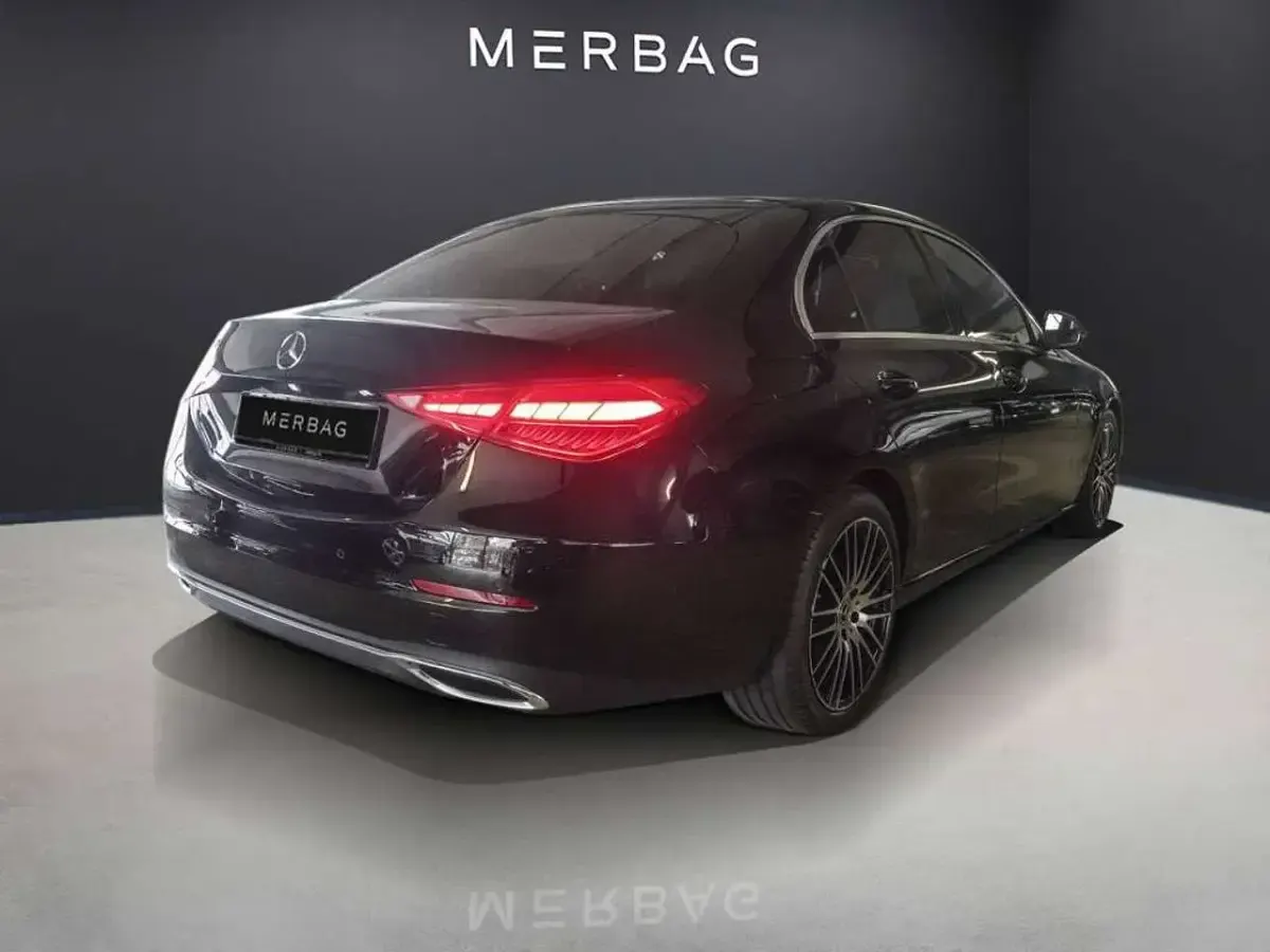 Gebraucht Mercedes C200 Edition 186 PS (136 kW) 2026 Obsidianschwarz Limousine