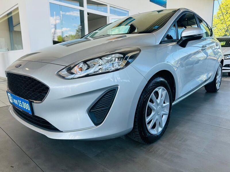 Silber Gebraucht 2021 Ford Fiesta Cool & Connect Kleinwagen | 11.980 € (Fairer Preis) - Bild 1/4