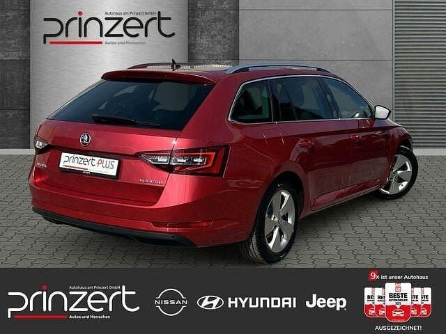 Gebraucht Skoda Superb Style 179 PS (131 kW) 2018 Rot Kombi