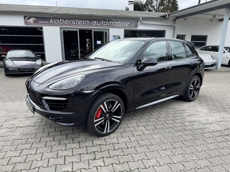 Schwarz Gebraucht 2013 Porsche Cayenne Turbo S SUV | 44.000 € (Superpreis) - Bild 1/4