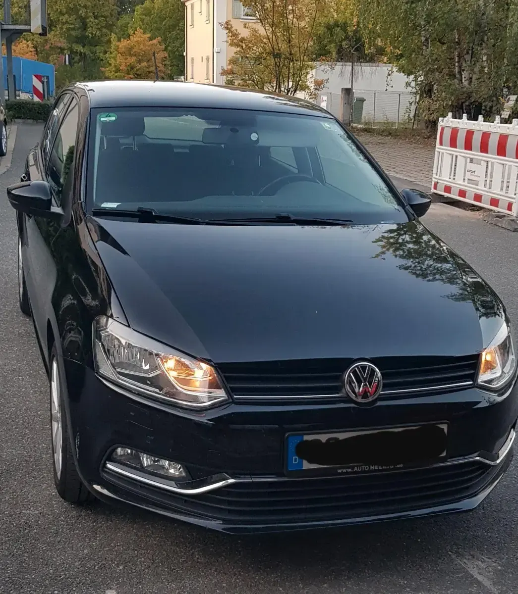 Gebraucht VW Polo Highline 110 PS (80 kW) 2017 Schwarz Kleinwagen