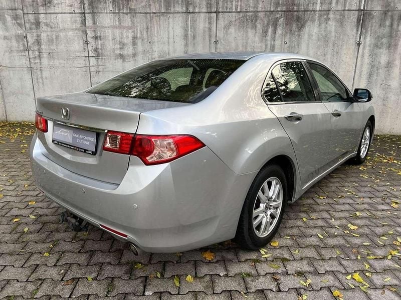 Gebraucht Honda Accord Elegance 156 PS (114 kW) 2014 Silber Limousine