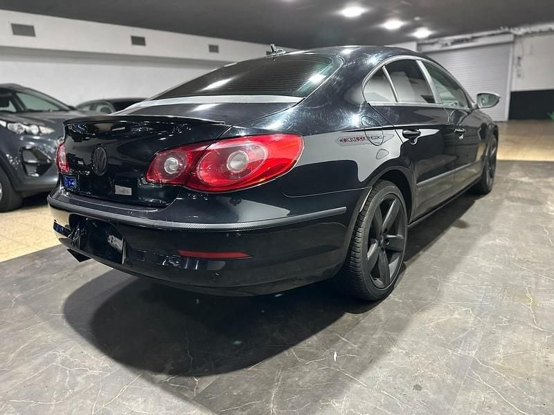 Usata VW Passat 280 CV (205 kW) 2009 Nero Coupé