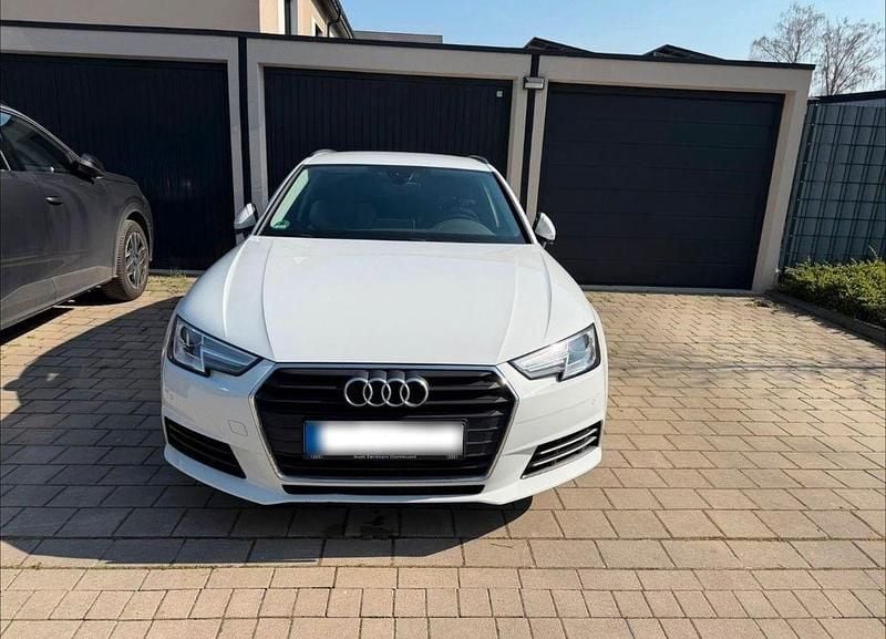 Gebraucht Audi A4 Ambiente 190 PS (139 kW) 2016 Weiß Kombi