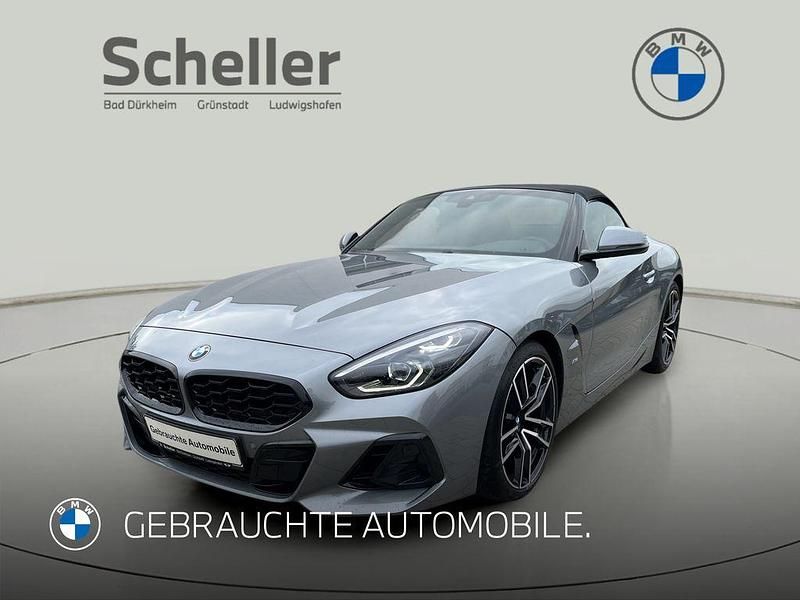 Skyscraper grau metallic Gebraucht 2023 BMW Z4 M Sport Cabrio | 42.900 € (Fairer Preis) - Bild 1/4