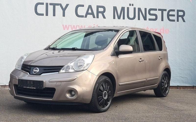 Gebraucht Nissan Note Acenta 103 PS (75 kW) 2010 Braun Van / Kleinbus