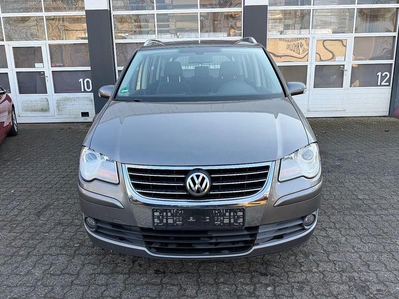 Gebraucht VW Touran Trendline 109 PS (80 kW) 2007 Grau Van / Kleinbus
