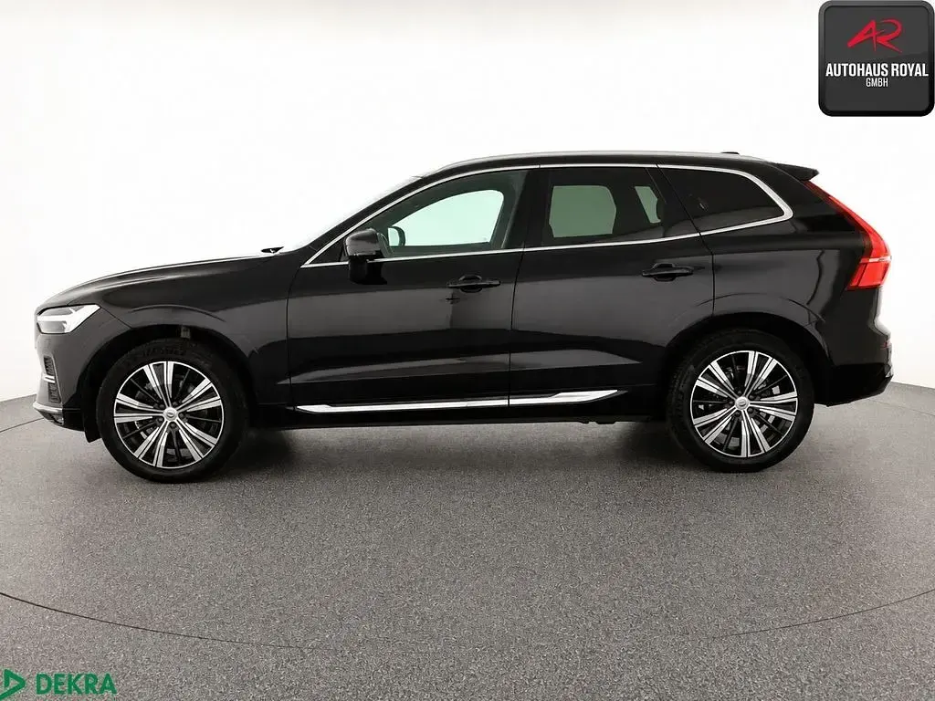 Gebraucht Volvo XC60 Plus 197 PS (144 kW) 2023 Schwarz SUV