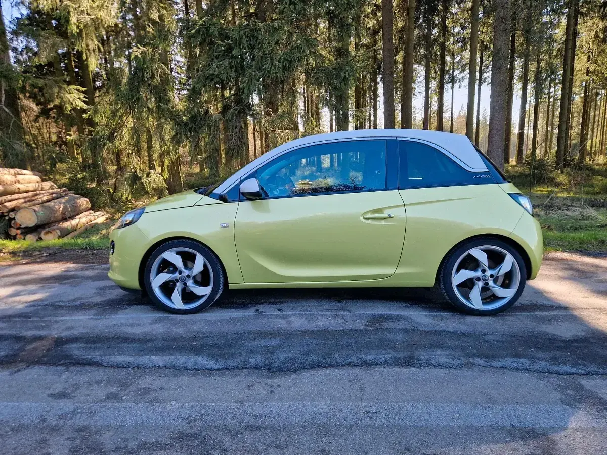 Gebraucht Opel Adam Slam 101 PS (74 kW) 2013 Grün Kleinwagen