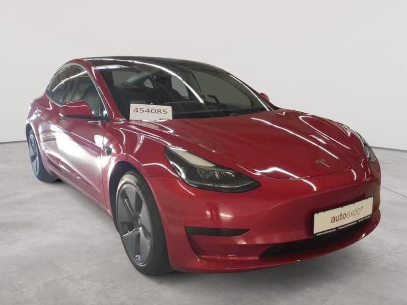 Red multicoat Gebraucht 2021 Tesla Model 3 Standard Range Plus Limousine | 22.990 € (Superpreis) - Bild 1/4