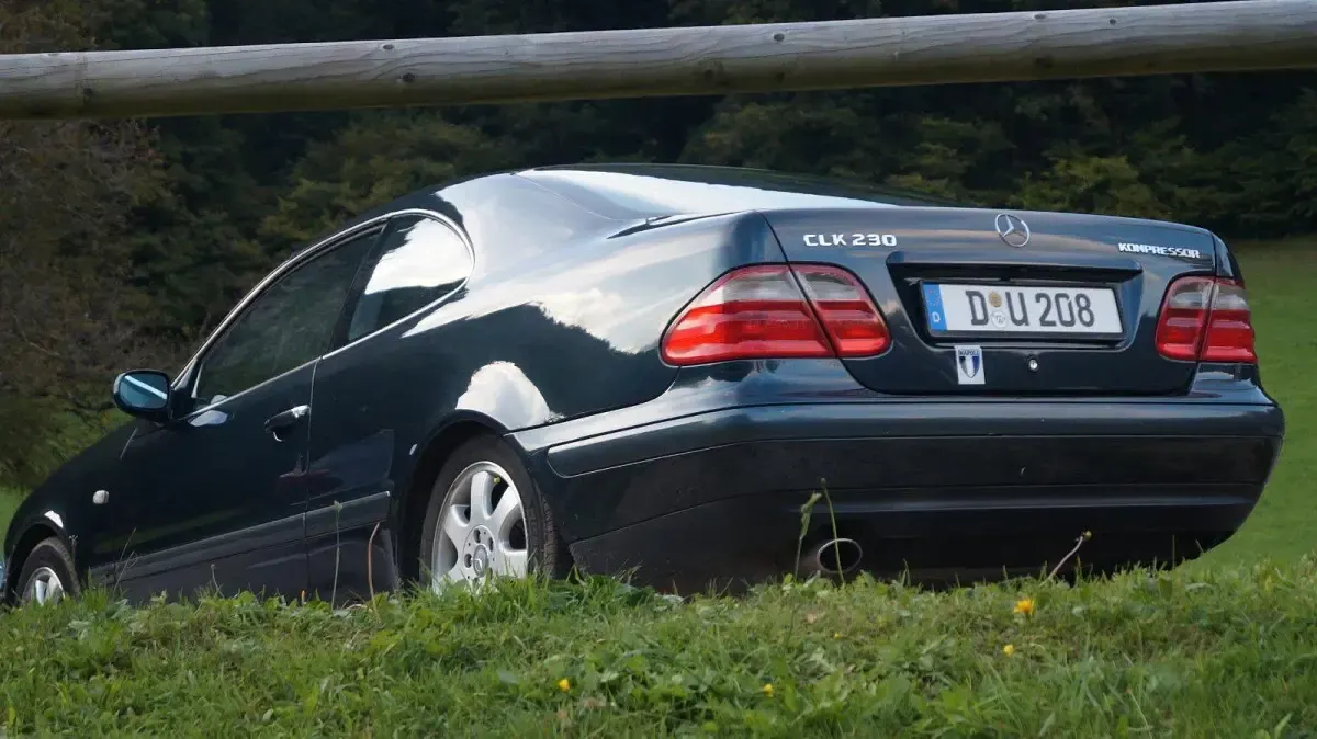 Gebraucht Mercedes CLK230 1998 Schwarz Coupé