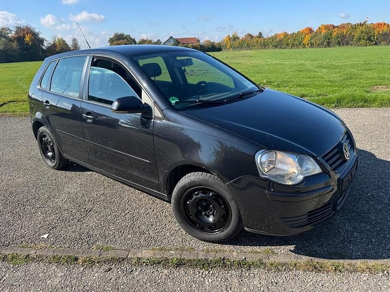 Schwarz Gebraucht 2006 VW Polo Kleinwagen | 1.290 € (Etwas zu teuer) - Bild 1/4
