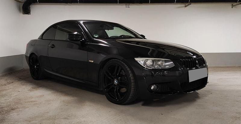 Schwarz Gebraucht 2013 BMW 325 Cabriolet M Sport Cabrio | 14.300 € (Fairer Preis) - Bild 1/4