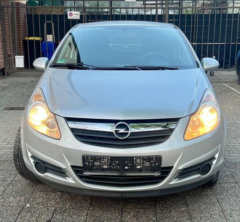 Gebraucht Opel Corsa Selection 60 PS (44 kW) 2009 Silber Kleinwagen