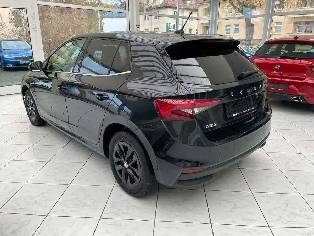 Gebraucht Skoda Fabia Style 110 PS (80 kW) 2022 Schwarz Limousine