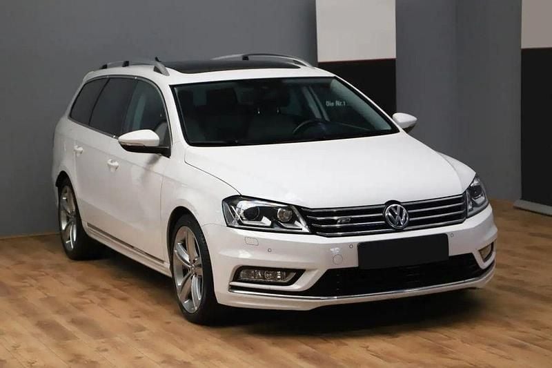 Weiß Gebraucht 2014 VW Passat R-line Kombi | 6.900 € (Superpreis) - Bild 1/4