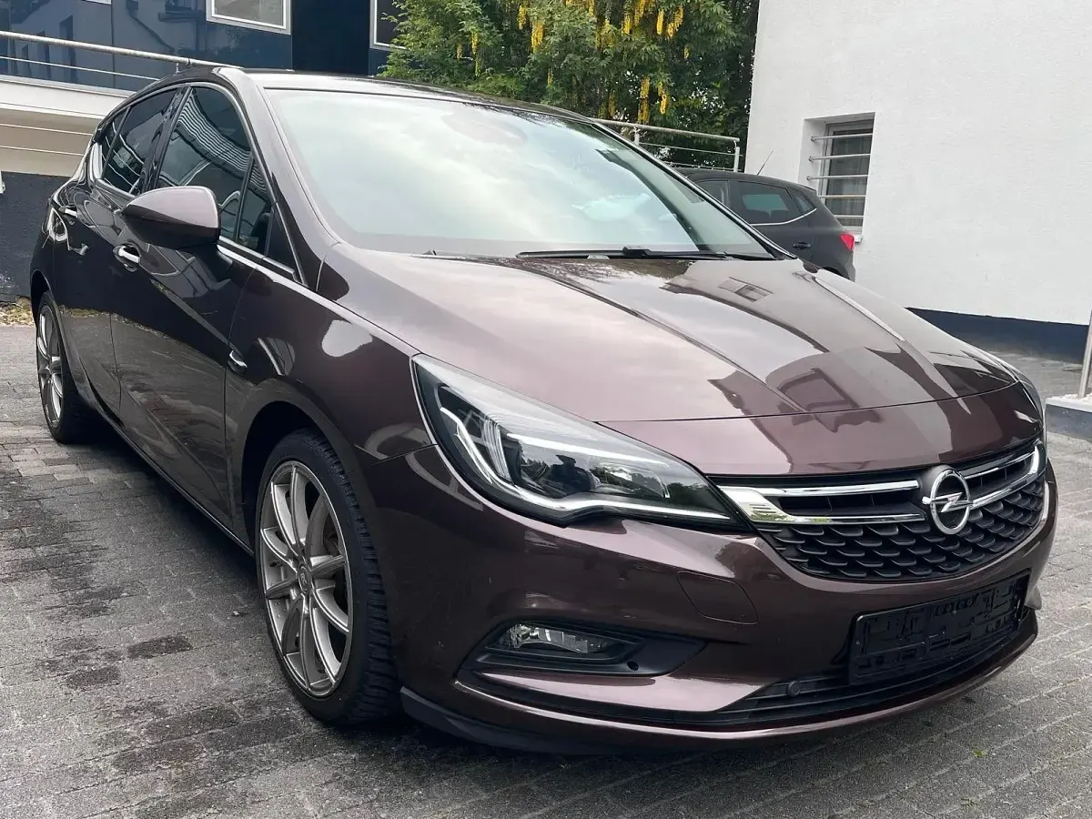 Gebraucht Opel Astra Active 125 PS (91 kW) 2017 Braun Limousine