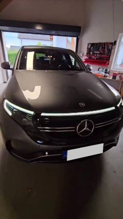 Gebraucht 2020 Mercedes EQC400 AMG line SUV | 32.989 € (Guter Preis) - Bild 1/4