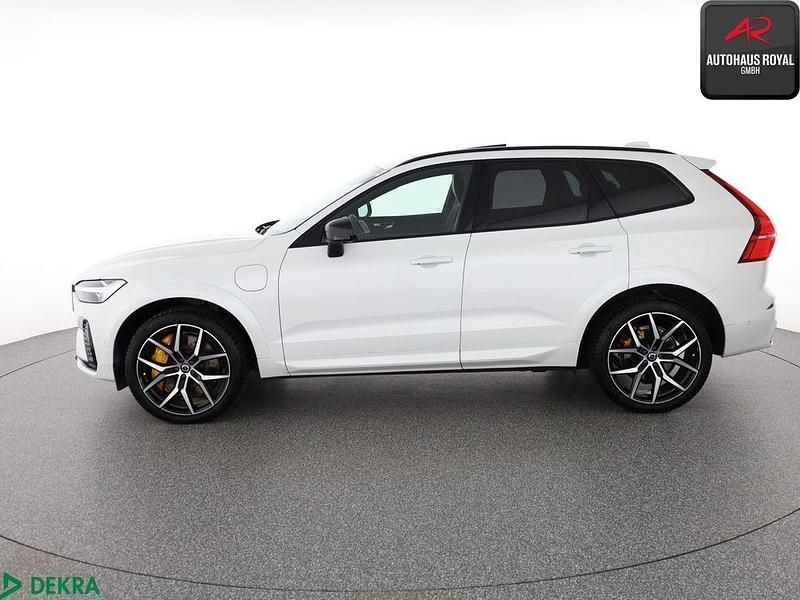 Gebraucht Volvo XC60 405 PS (297 kW) 2021 Crystal white SUV