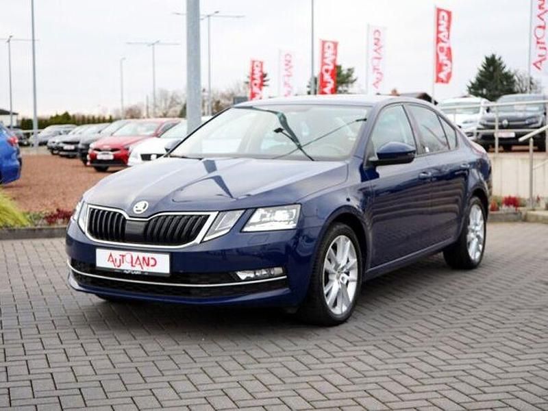 Gebraucht Skoda Octavia 180 PS (132 kW) 2018 Pazifik blau Limousine