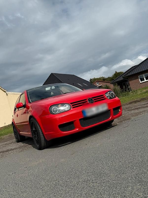 Gebraucht VW Golf 150 PS (110 kW) 2000 Rot Coupé
