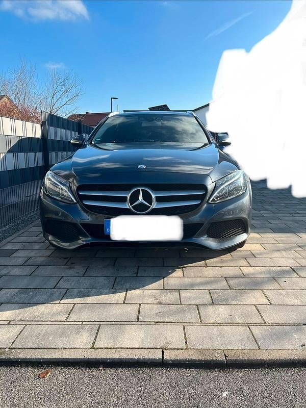 Gebraucht Mercedes C220 170 PS (125 kW) 2015 Grau Kombi