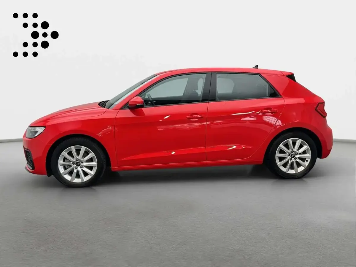 Gebraucht Audi A1 Advanced 110 PS (80 kW) 2022 Misanorot perleffekt SUV