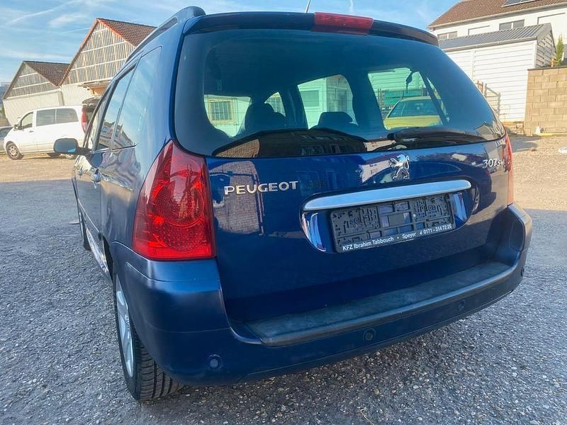 Gebraucht Peugeot 307 136 PS (100 kW) 2004 Blau Kombi