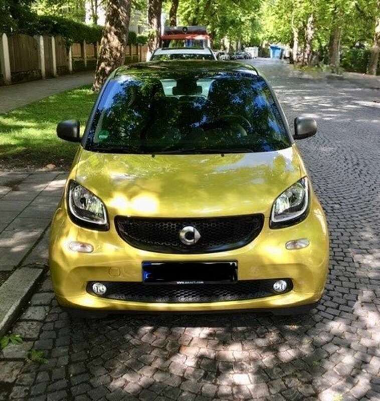Gold Gebraucht 2018 Smart ForTwo Coupé Basis Kleinwagen | 10.600 € (Fairer Preis) - Bild 1/4