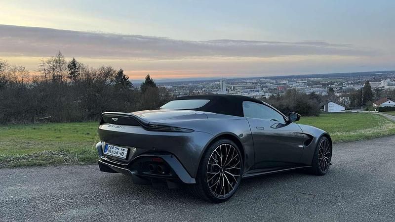 Gebraucht Aston Martin Vantage 510 PS (375 kW) 2023 Grau Coupé