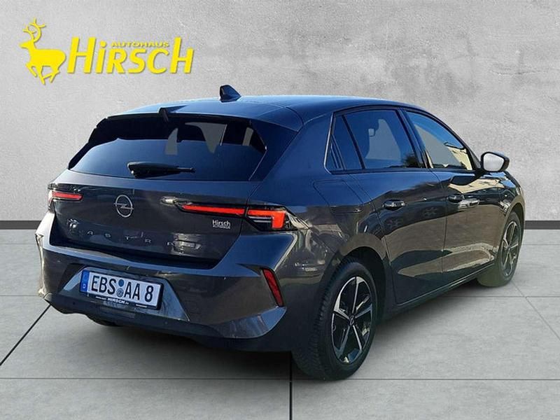 Gebraucht Opel Astra Edition 110 PS (80 kW) 2024 Grau (vulkan grau) Limousine