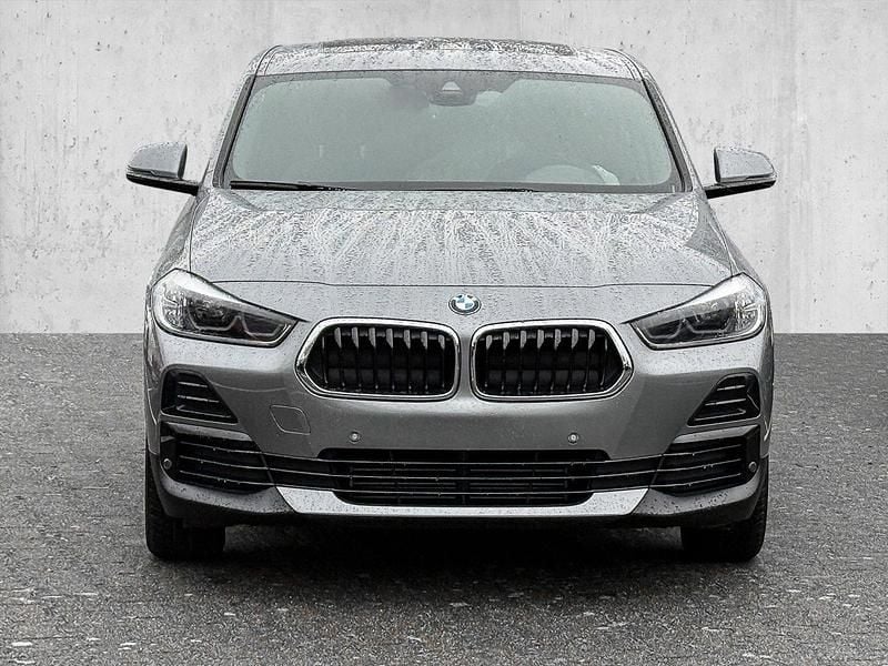 Gebraucht BMW X2 Sport Line 150 PS (110 kW) 2022 Grau SUV