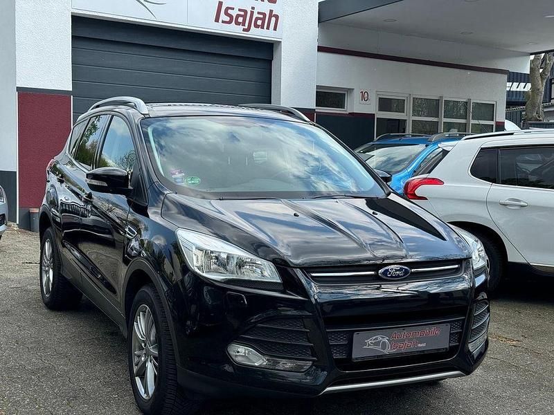 Gebraucht Ford Kuga 150 PS (110 kW) 2013 Schwarz SUV