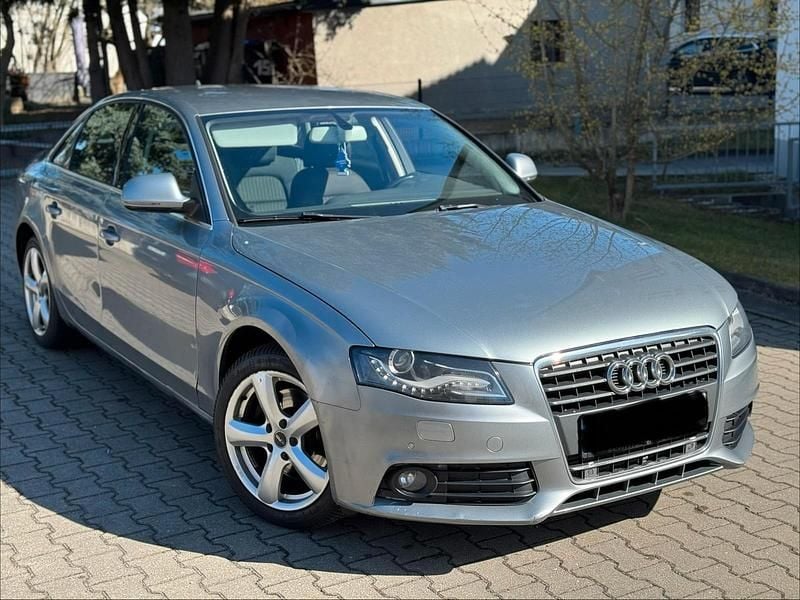 Gebraucht Audi A4 170 PS (125 kW) 2009 Grau Limousine