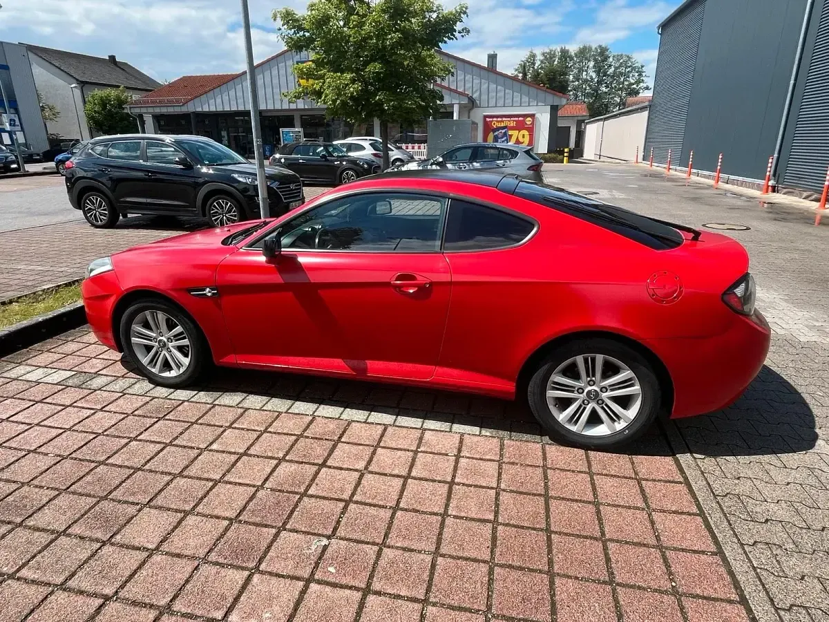 Gebraucht Hyundai Coupé 143 PS (105 kW) 2007 Rot Coupé