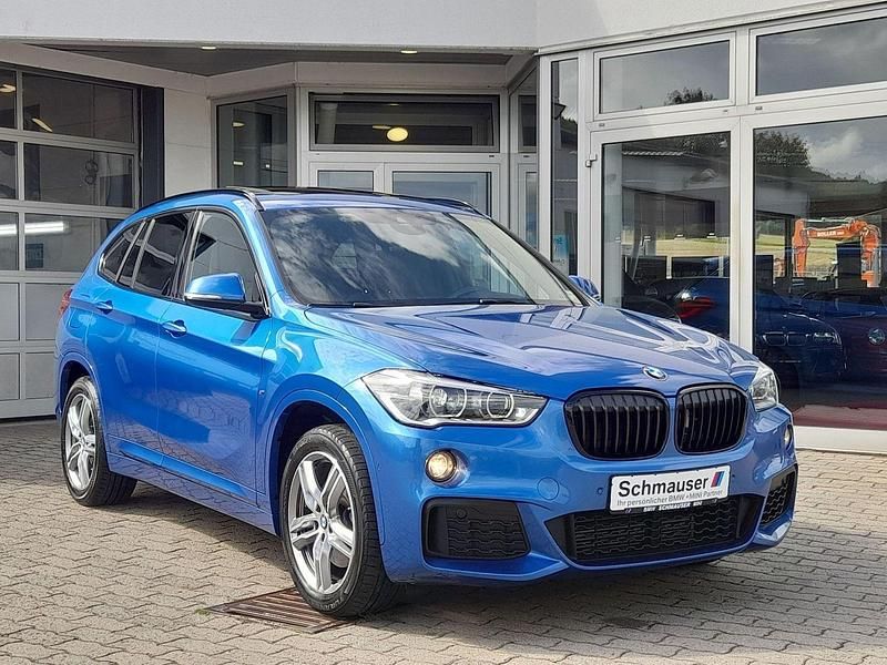 Blau Gebraucht 2018 BMW X1 M Sport SUV | 27.899 € (Fairer Preis) - Bild 1/3