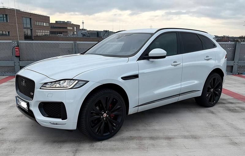 Gebraucht Jaguar F-Pace 300 PS (220 kW) 2019 Weiß SUV