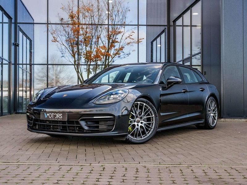 Grau Gebraucht 2021 Porsche Panamera 4 Sport Turismo Limousine | 77.995 € (Superpreis) - Bild 1/4