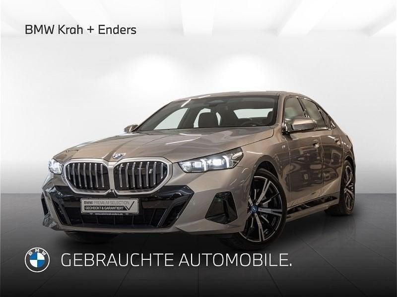 Oxidgrau ii metallic Gebraucht 2024 BMW i5 Performance Limousine | 55.900 € (Superpreis) - Bild 1/4