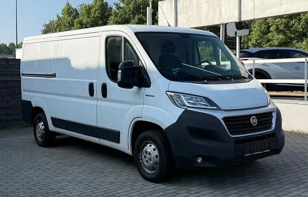 Gebraucht Fiat Ducato 131 PS (96 kW) 2019 Weiß Van