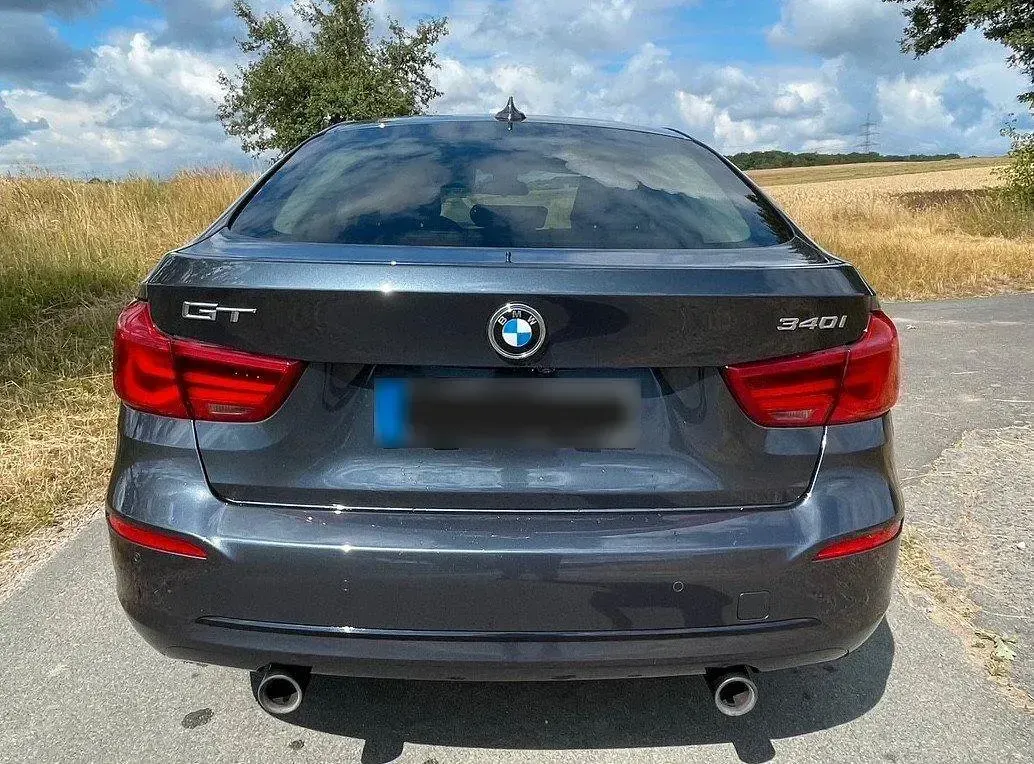 Gebraucht BMW 340 326 PS (239 kW) 2017 Grau Limousine