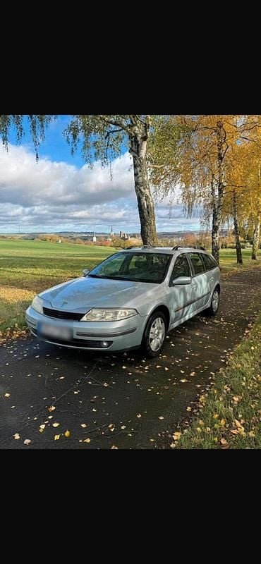 Silber Gebraucht 2003 Renault Laguna II Kombi | 999 € (Fairer Preis) - Bild 1/4